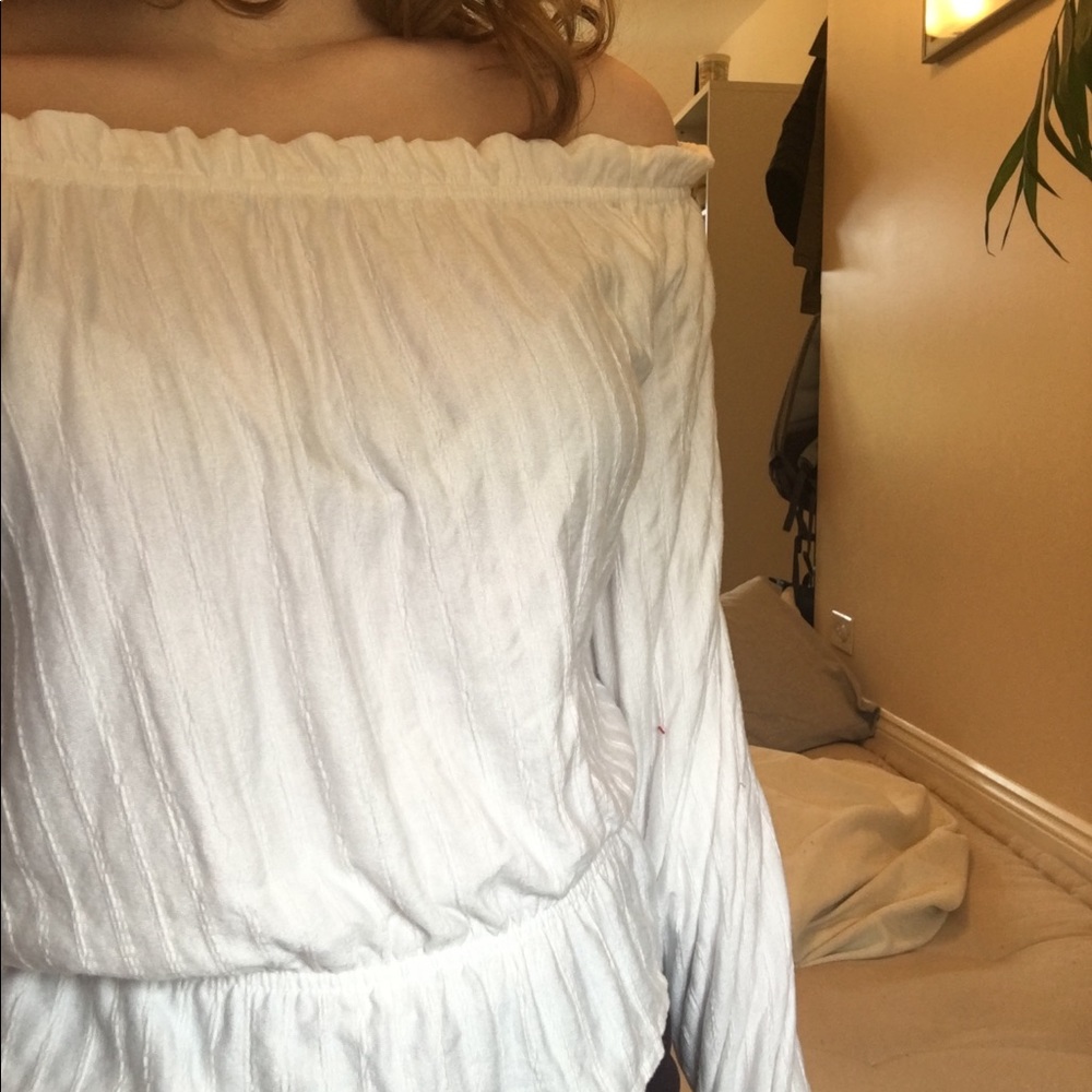 MUST GO: Loose off the shoulder top